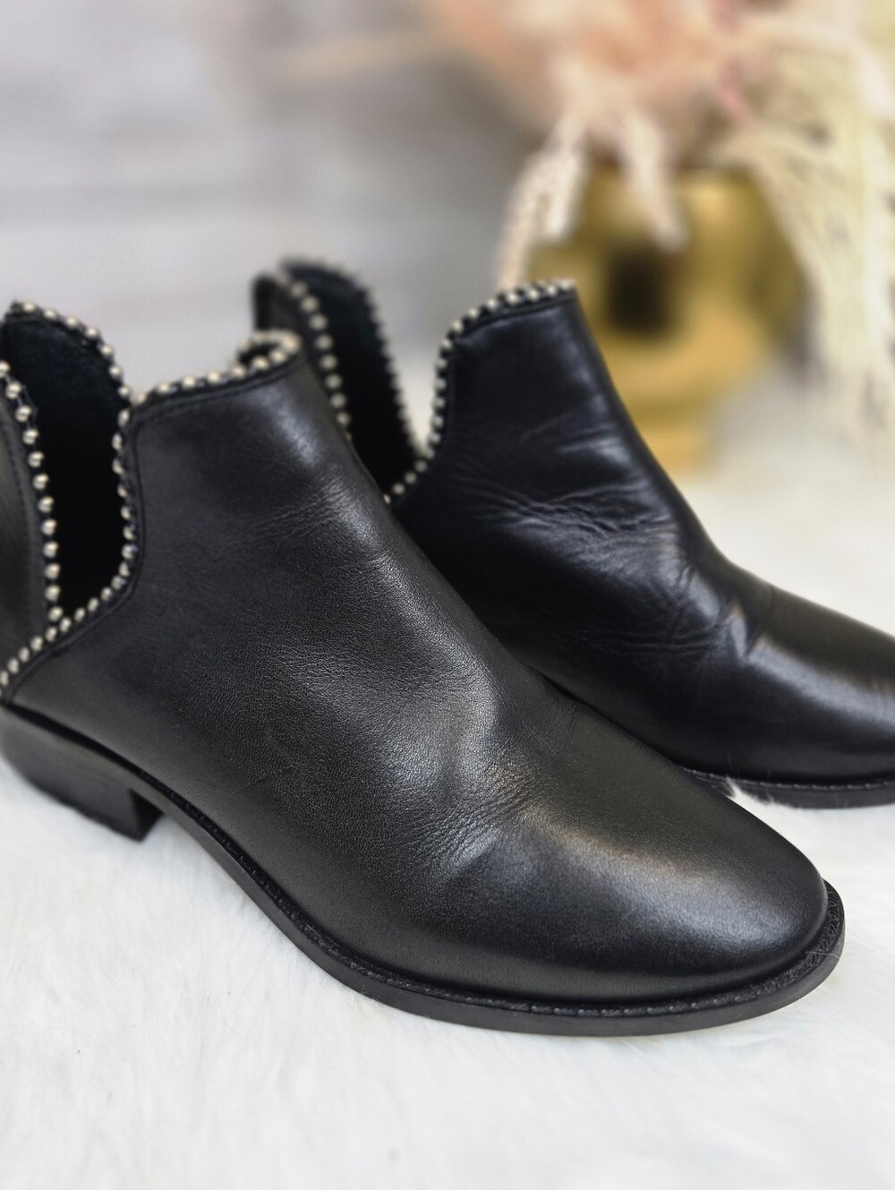 Steve Madden Laramie Black Leather Ankle Boots